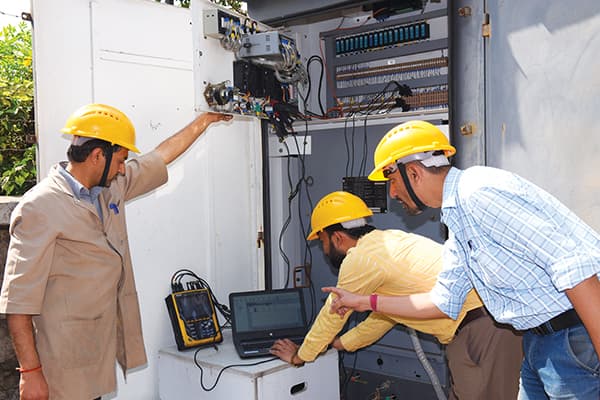 Energy audit and power quality analysis